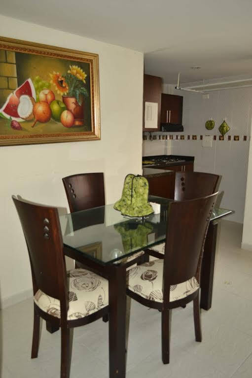 Hotel Riviera Plaza Bucaramanga Bagian luar foto