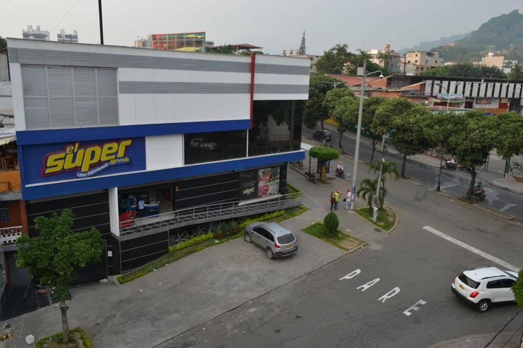 Hotel Riviera Plaza Bucaramanga Bagian luar foto