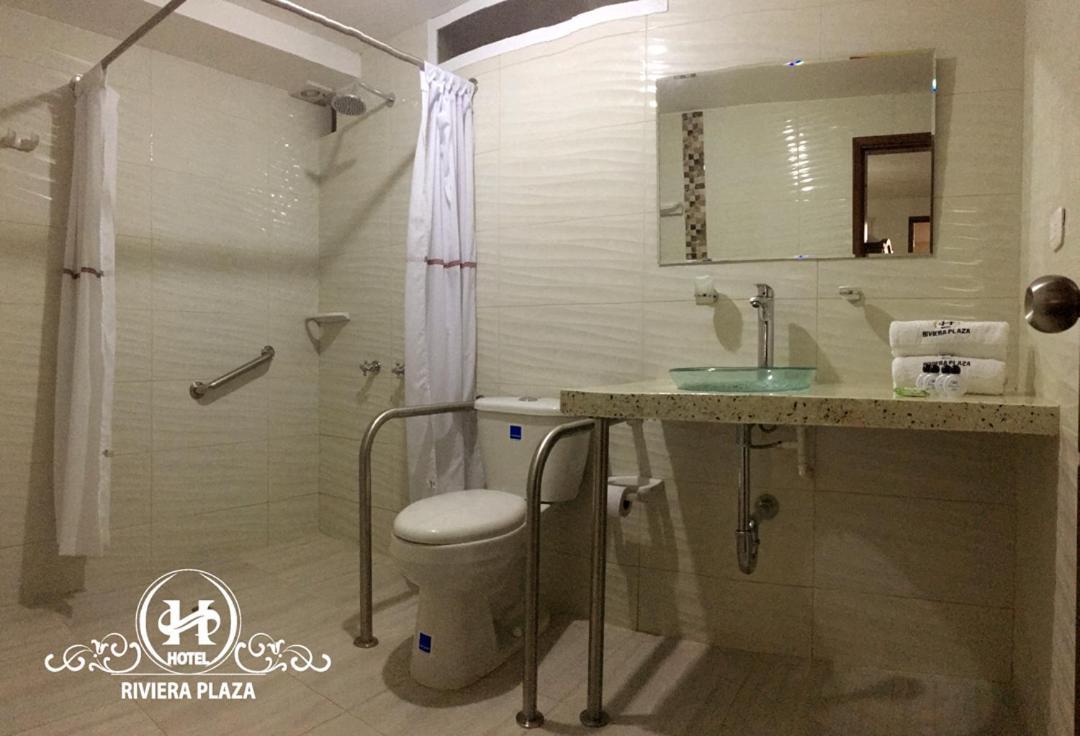 Hotel Riviera Plaza Bucaramanga Bagian luar foto